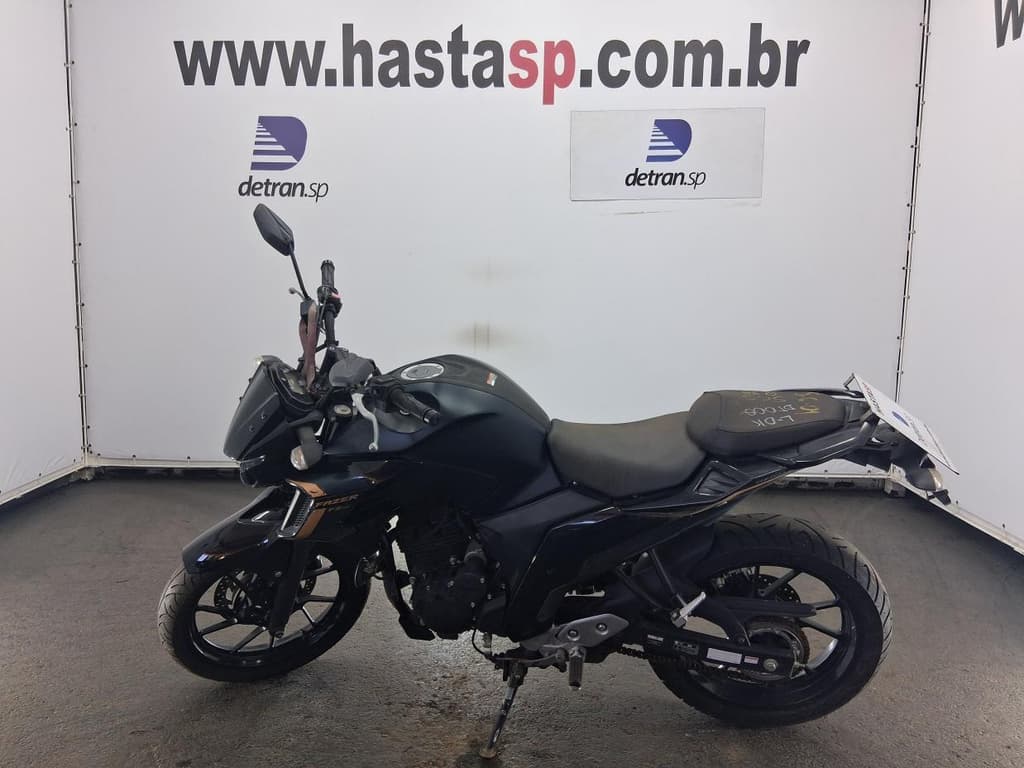Yamaha Fz25 Fazer 2024 — foto 2