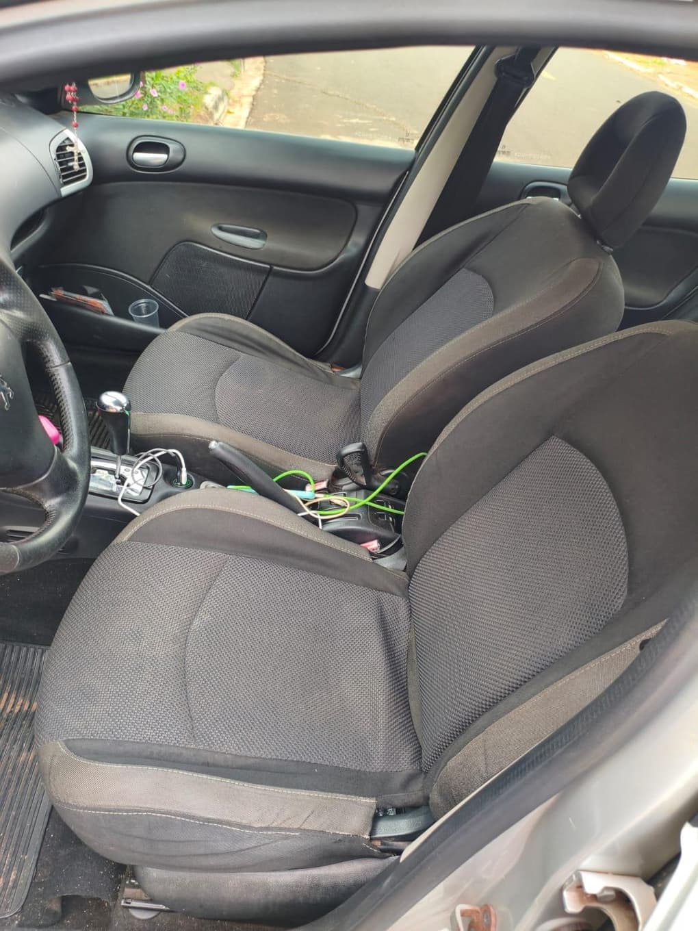 Peugeot 207 2009 — foto 6