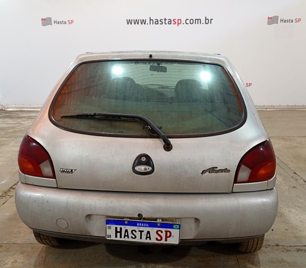Ford Fiesta 1998 — foto 3