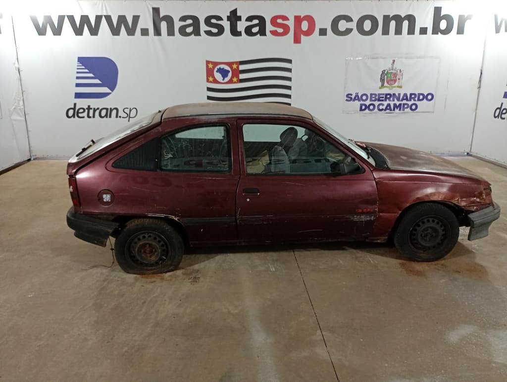 Chevrolet Kadett GL 1994, vermelha