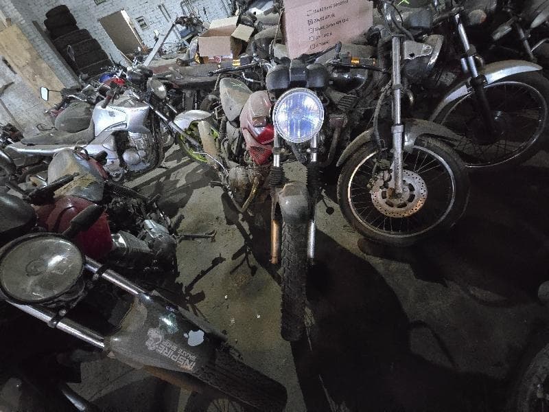 Yamaha YBR 125k 2006 — foto 3