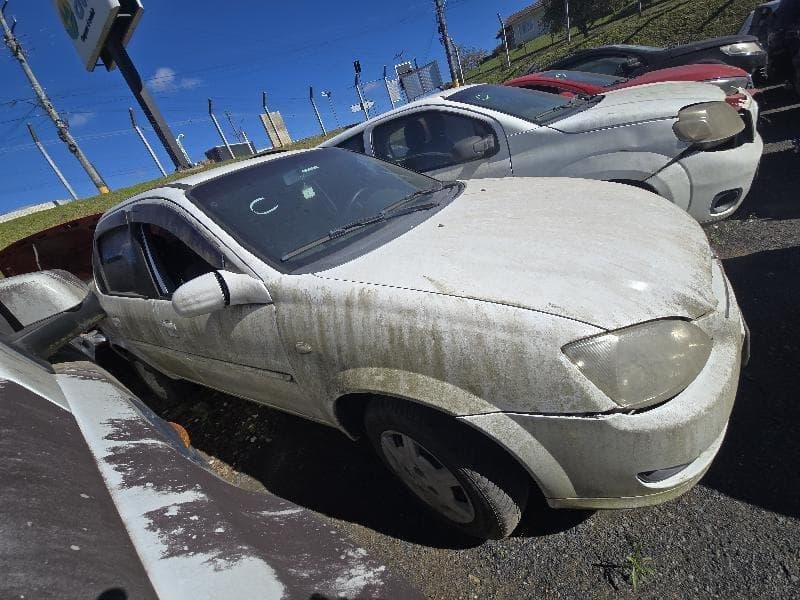 Chevrolet Classic LS 2012 — foto 3