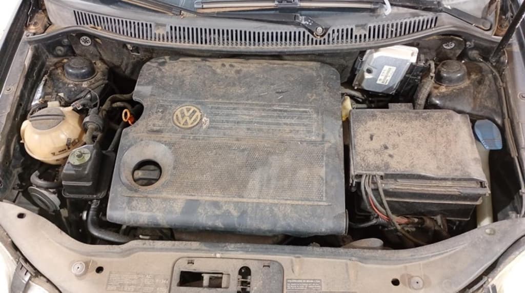 Volkswagen Polo Sedan 1.6 2005 — foto 5