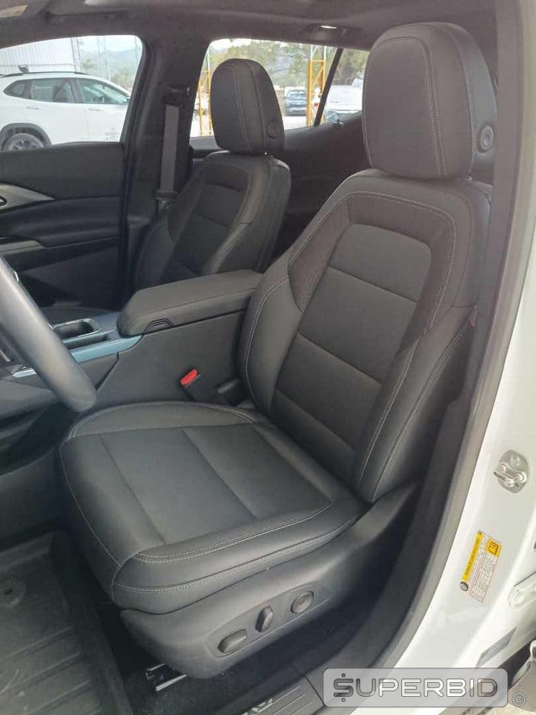 Chevrolet Equinox EV, 2024 — foto 16