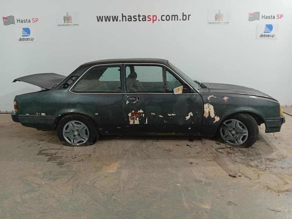 Chevrolet Chevette DL 1991, cinza