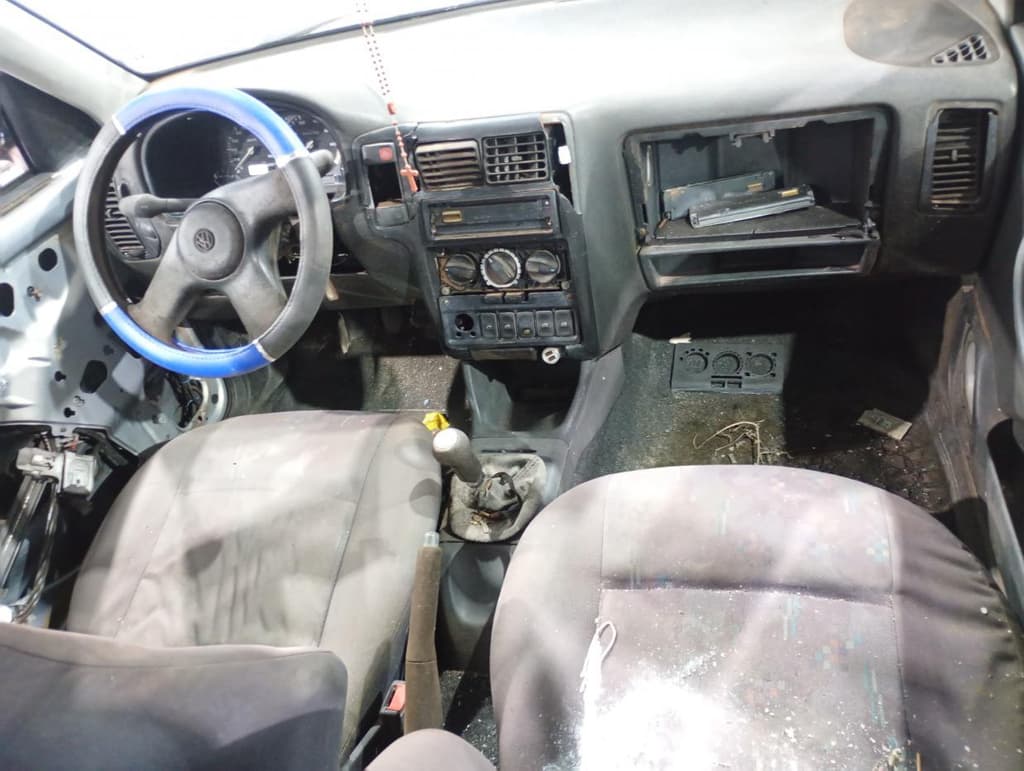 Volkswagen Polo Clas. 1.8 MI 1999 — foto 5