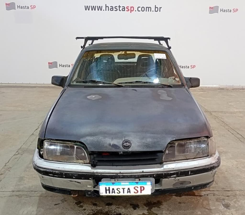 Chevrolet Monza GLS 1996, cinza