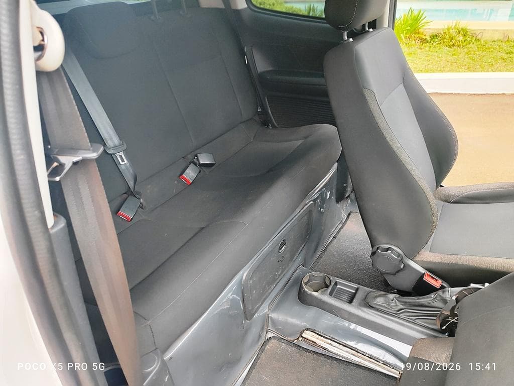 Volkswagen Saveiro 2024 — foto 9