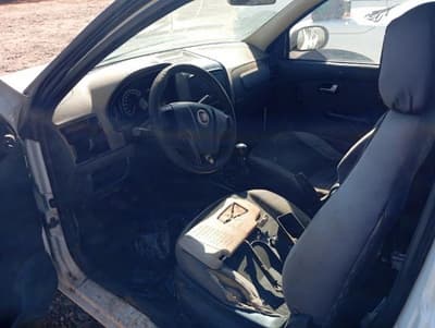 Fiat Strada 2015 — foto 9