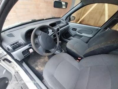 Renault Clio 2011 — foto 4
