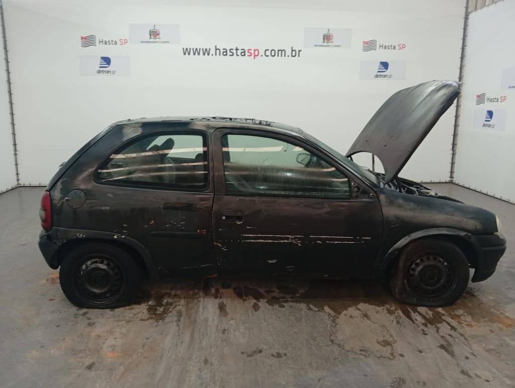 Chevrolet Corsa GL 1995 — foto 1