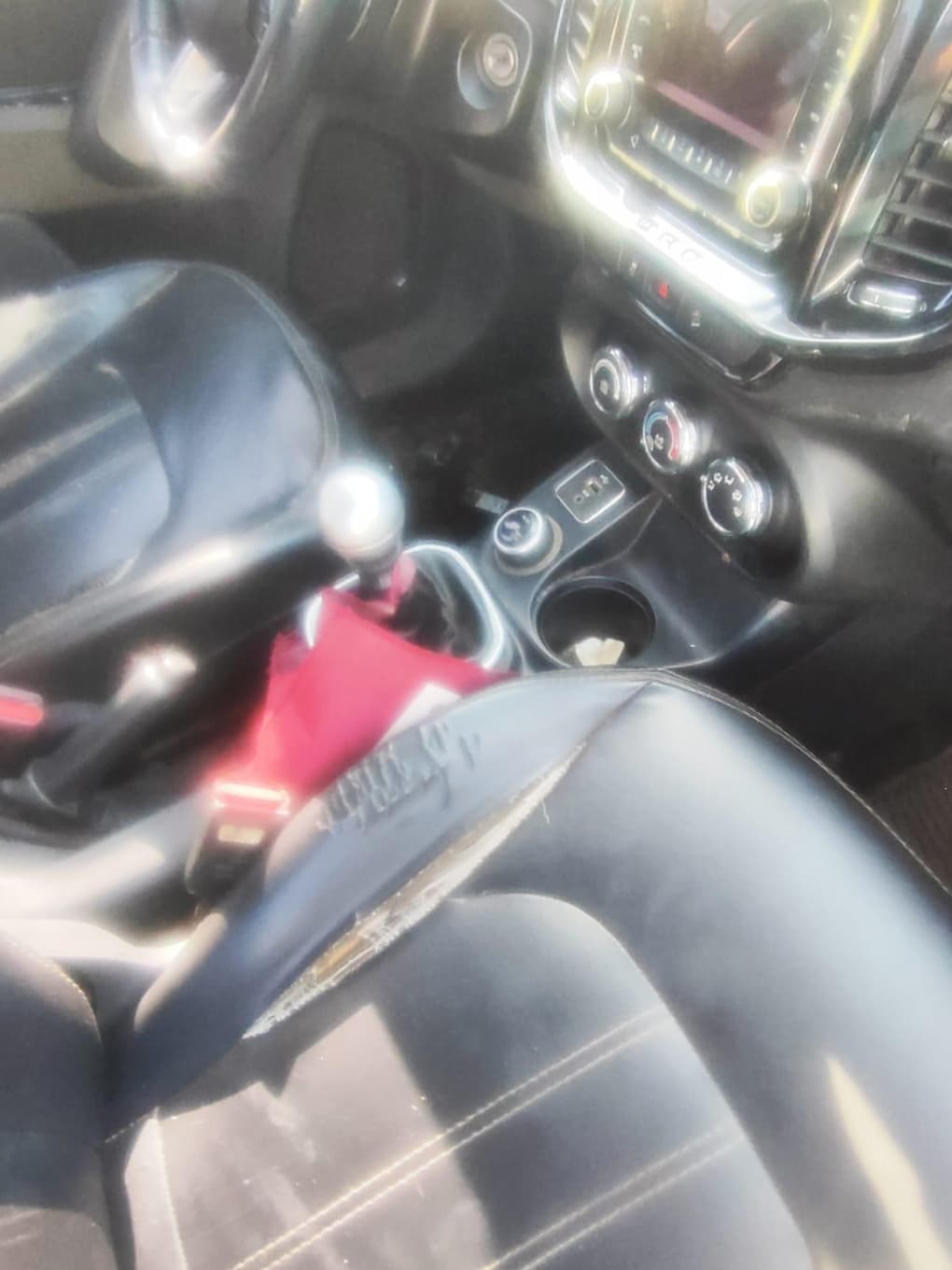 Renault Kwid 2024 — foto 12