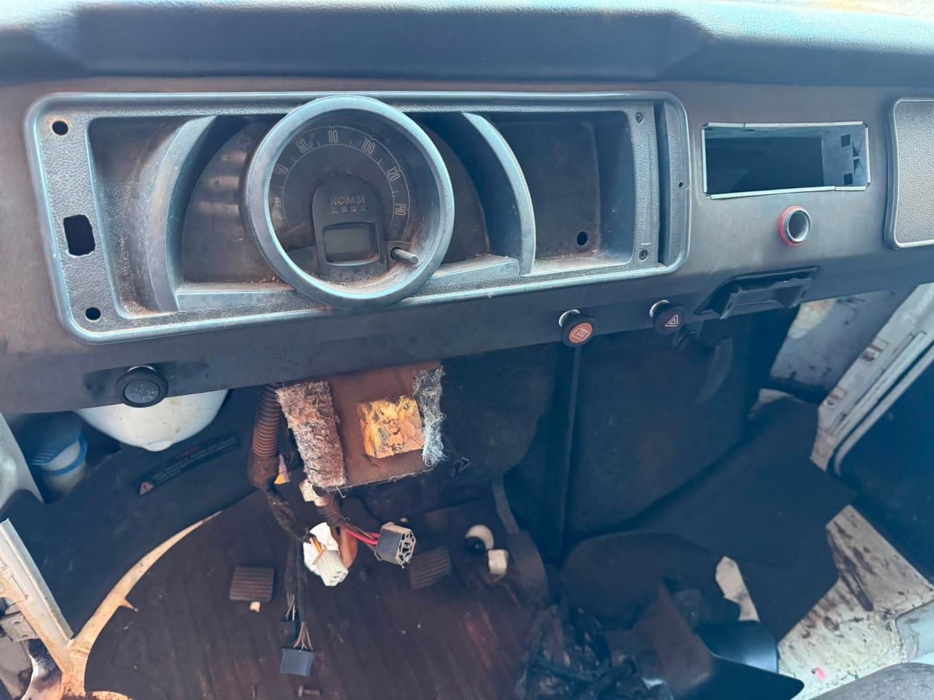 Volkswagen Kombi - 2013 — foto 11