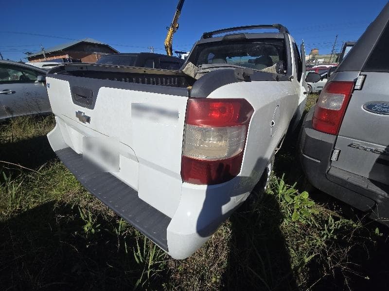 Chevrolet Montana LS2 2016 — foto 8