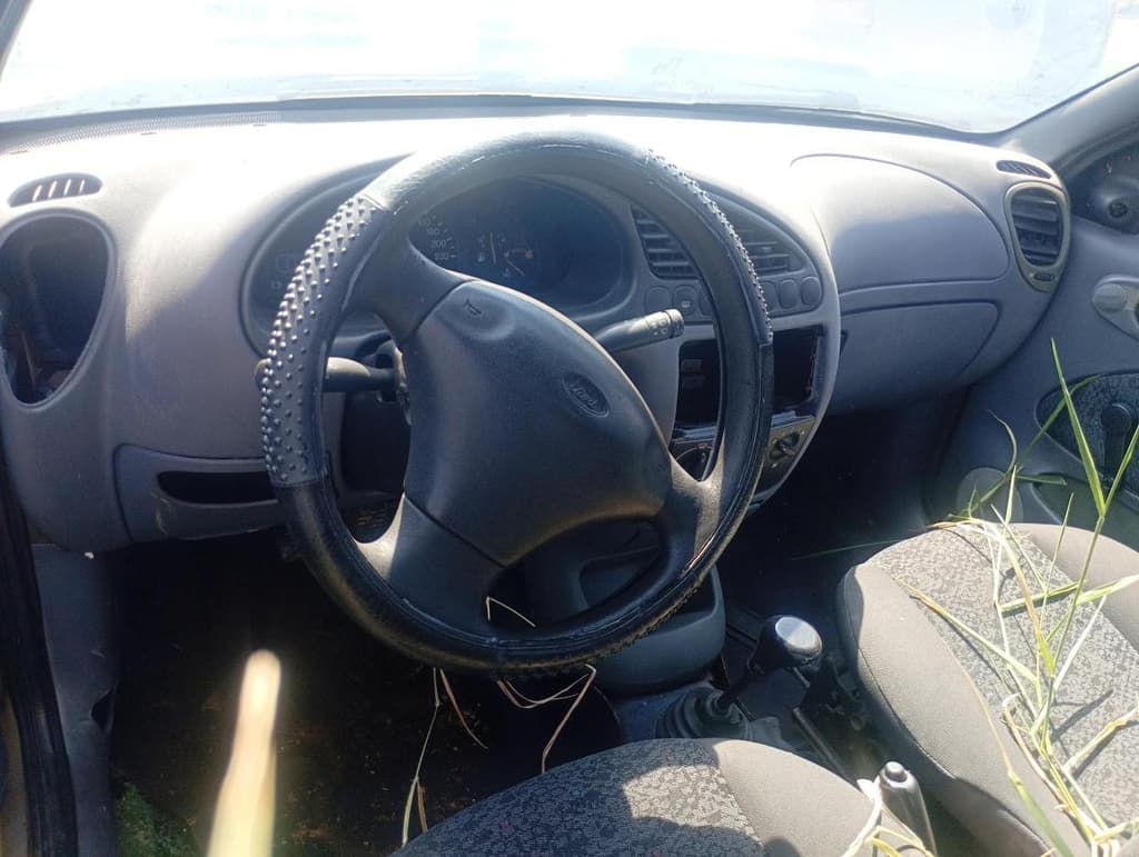 Ford Fiesta 1998 — foto 5