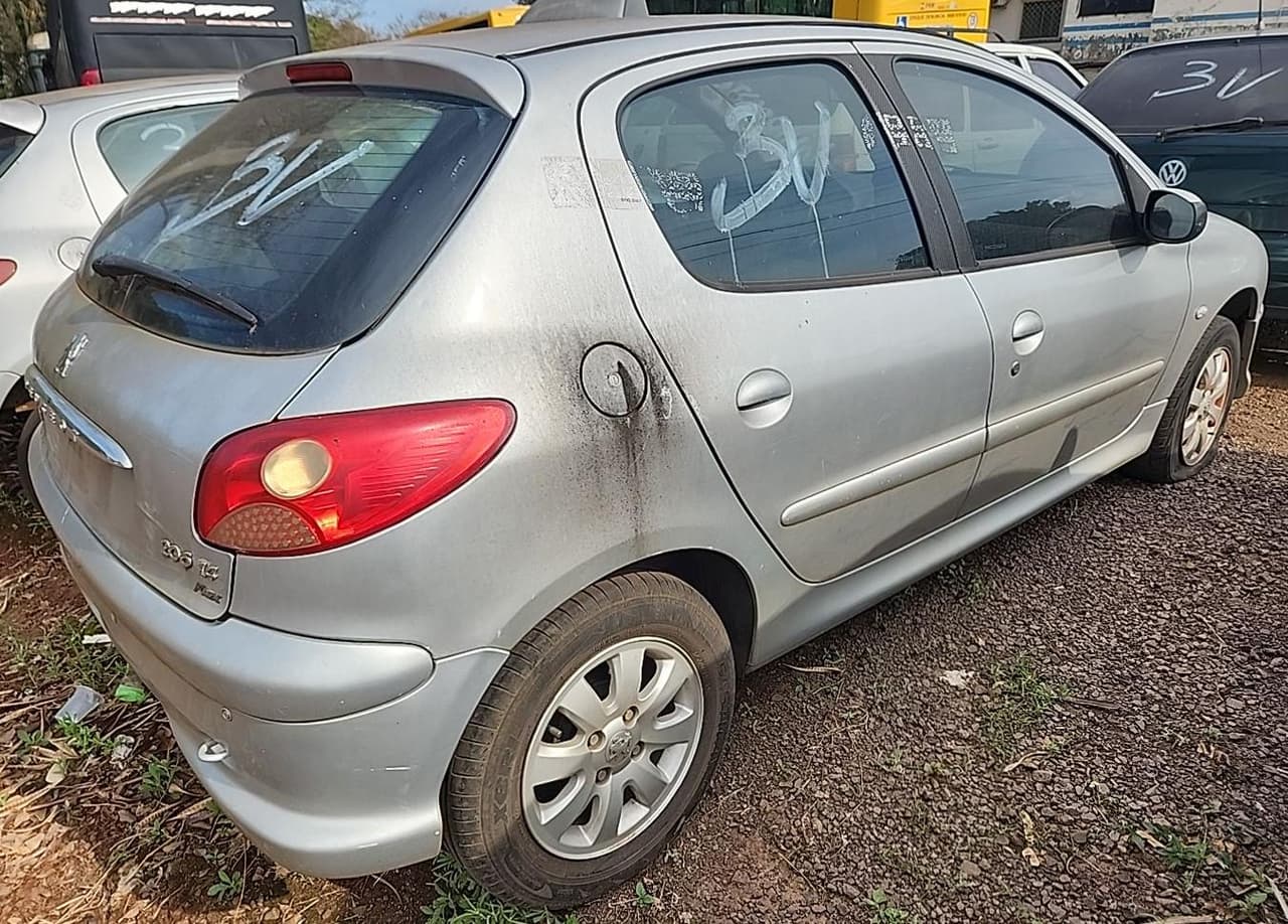 Peugeot 206 14 Presen FX 2008 — foto 5