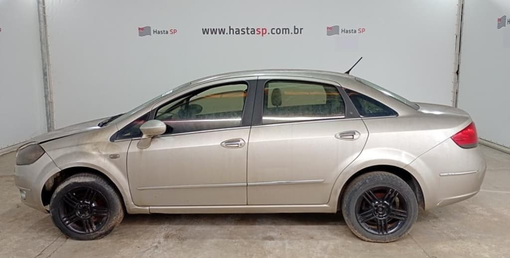 Fiat Linea HLX 1.8 2011 — foto 4