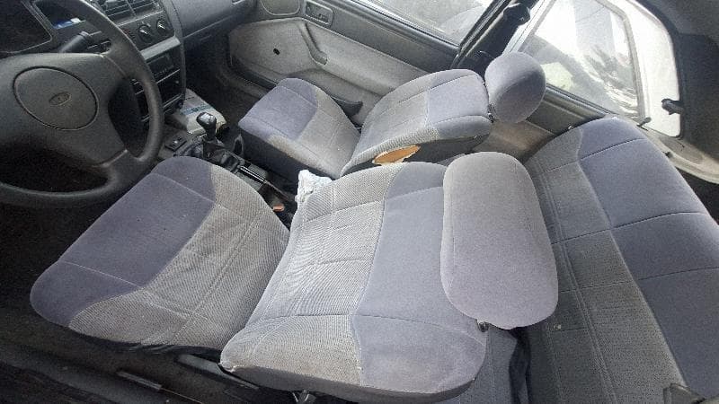 Ford Escort L 1993 — foto 3