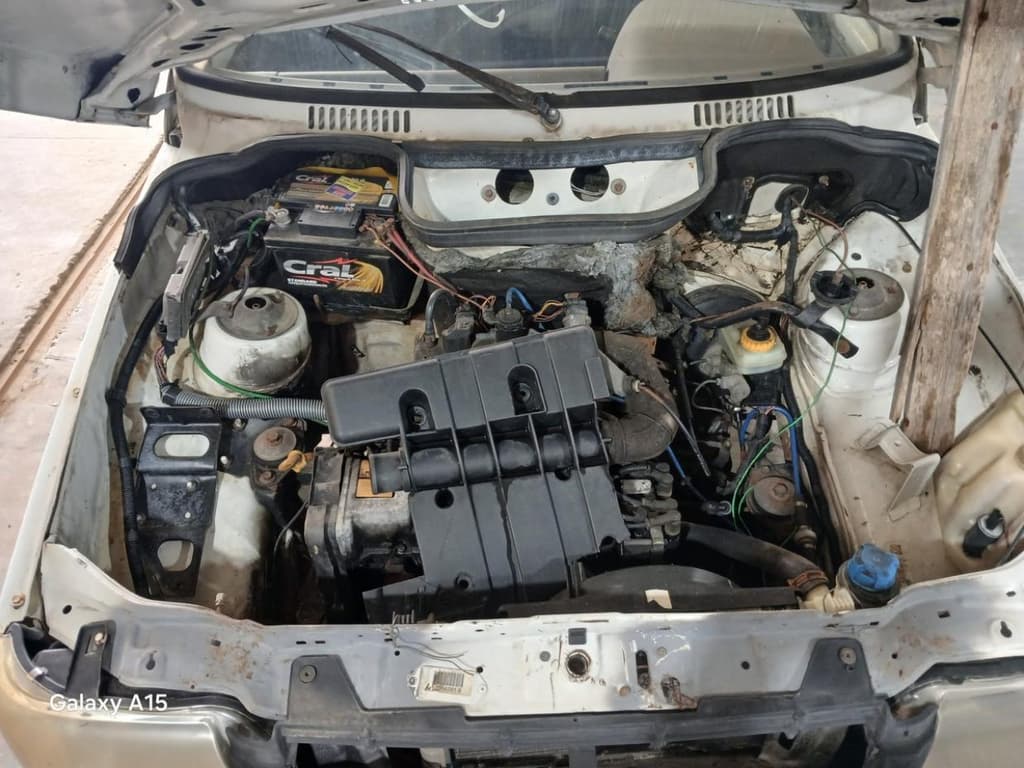 Fiat UNO Mille Fire 2004 — foto 1