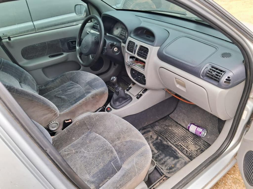 Renault Renault/clio PRI 10 16vh 2005 — foto 6