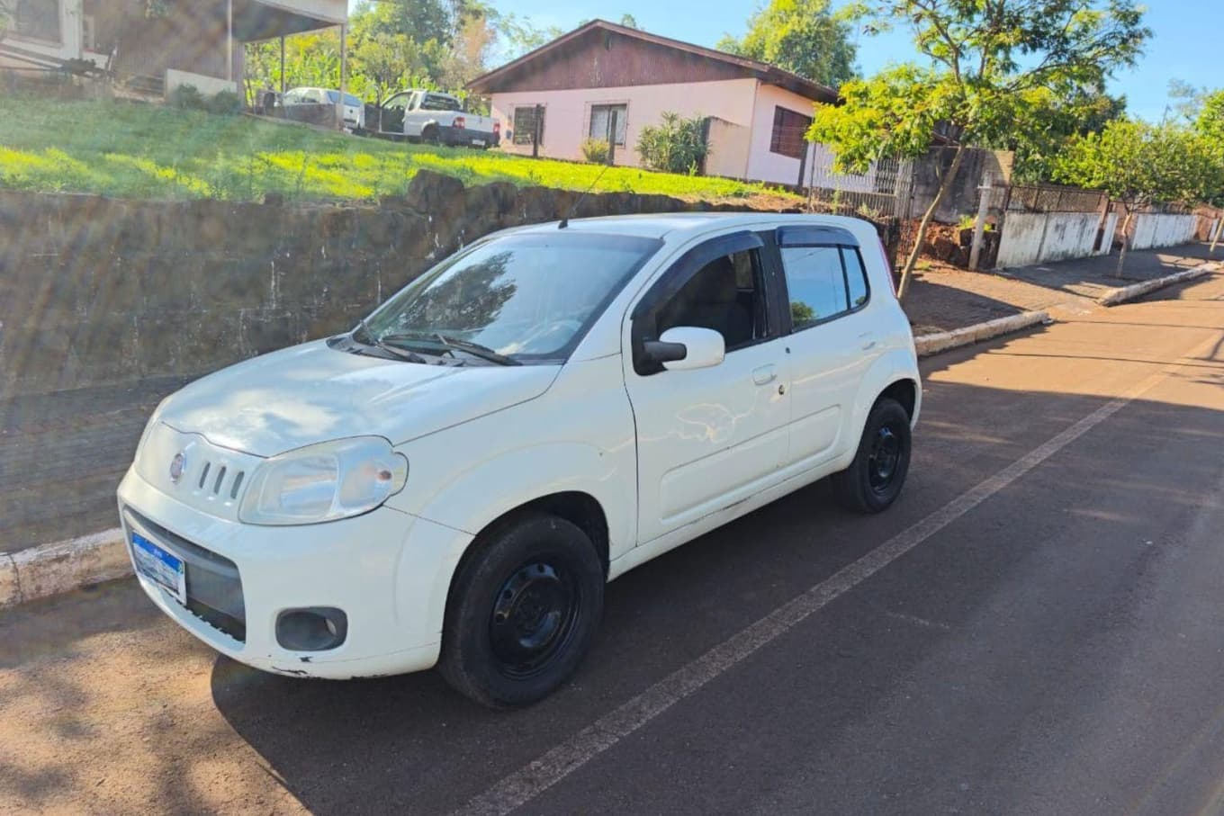 Fiat Uno 2012 — foto 2