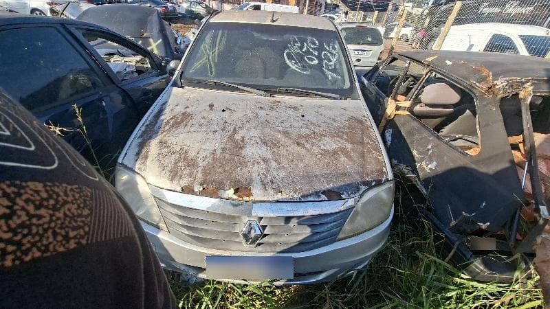 Renault Logan EXP 1016v 2011 — foto 2