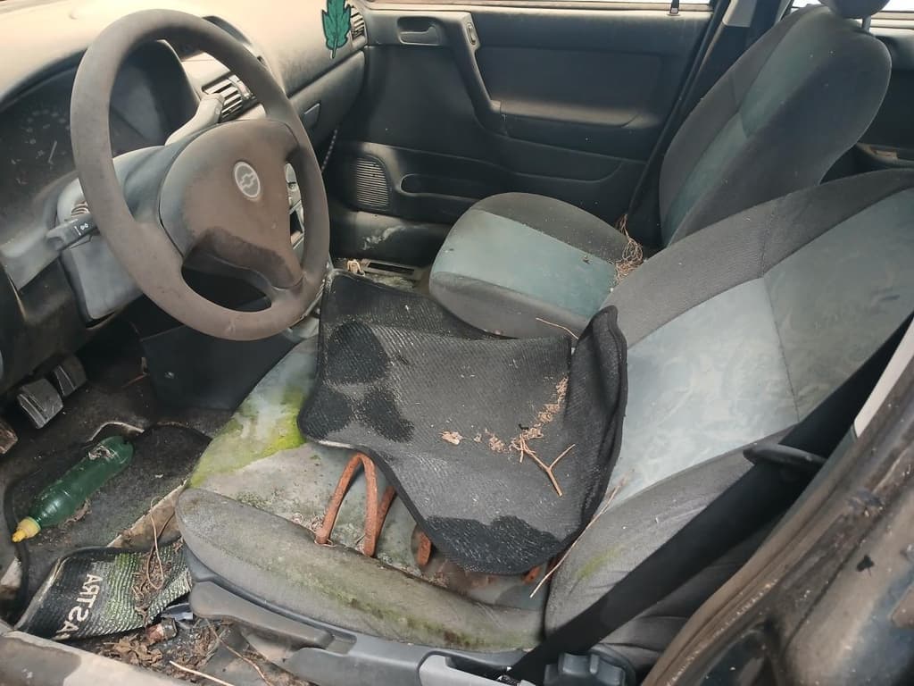 Chevrolet Astra 2001 — foto 3
