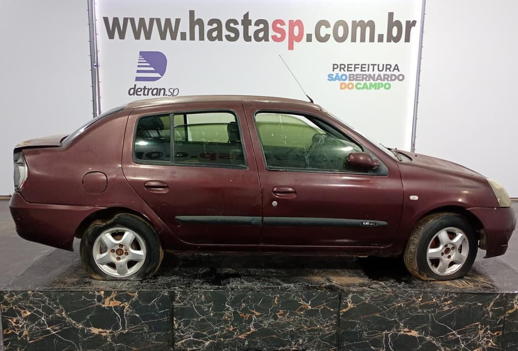 Renault Clio PRI 16 16vs 2006, vermelha