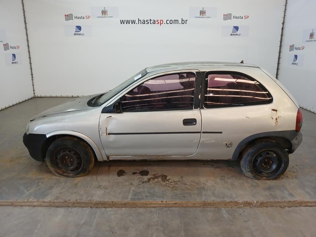 Chevrolet Corsa Wind 1996 — foto 1