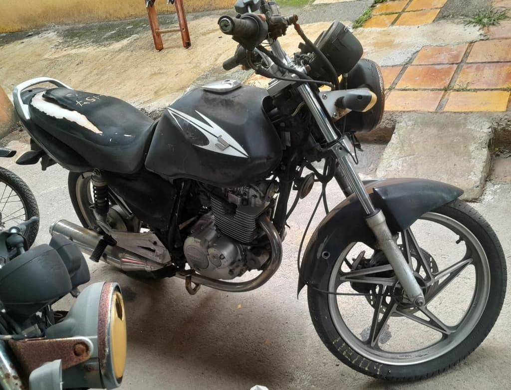 Suzuki En125 YES 2008 — foto 2