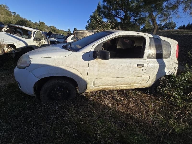 Fiat UNO Vivace 1.0 2014 — foto 4