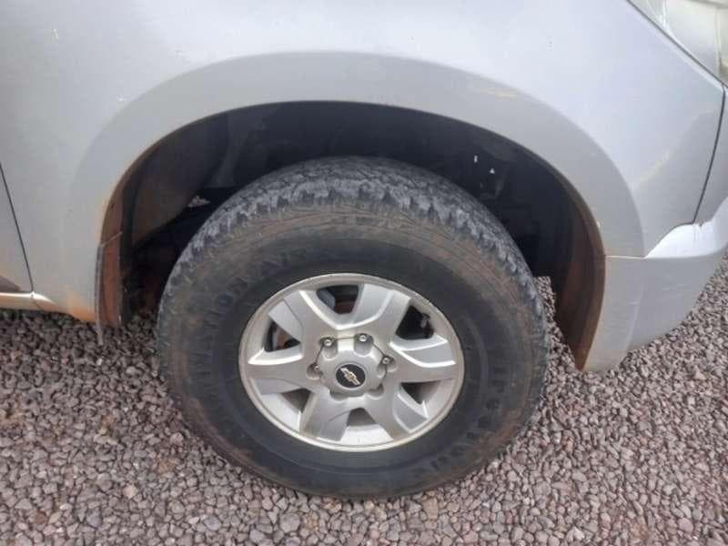 Chevrolet S10 2014 — foto 44
