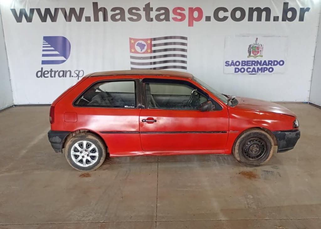 Volkswagen GOL Special 1999, vermelha