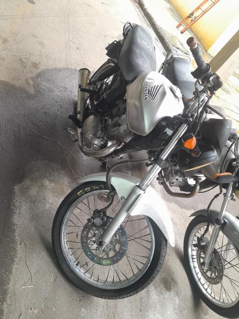 Honda CG 150 2005 — foto 2