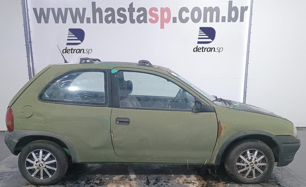 Chevrolet Corsa GL 1996 — foto 1