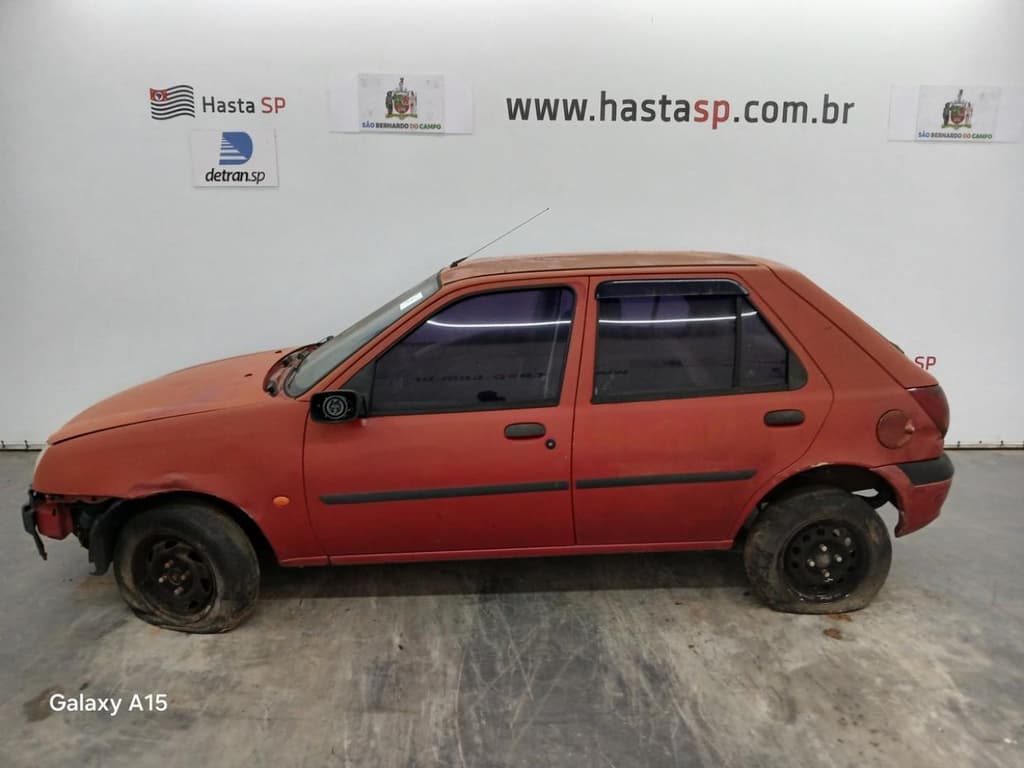 Ford Fiesta GL 2001 — foto 2