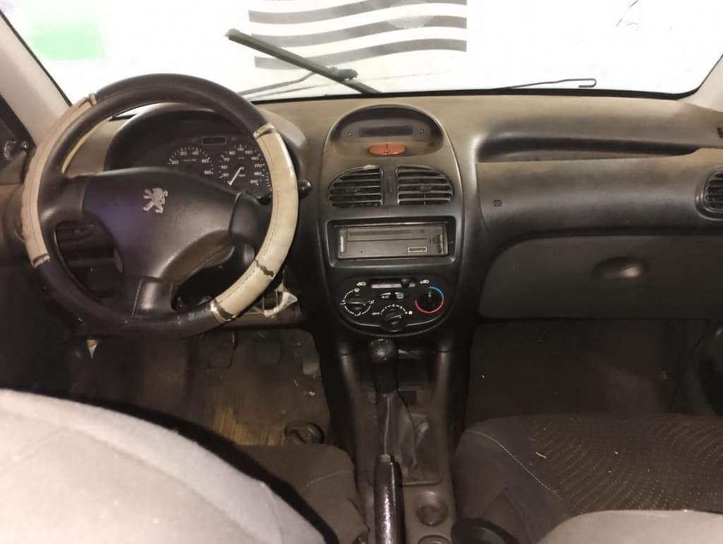 Peugeot 206 Sw14 Pres FX 2007 — foto 4