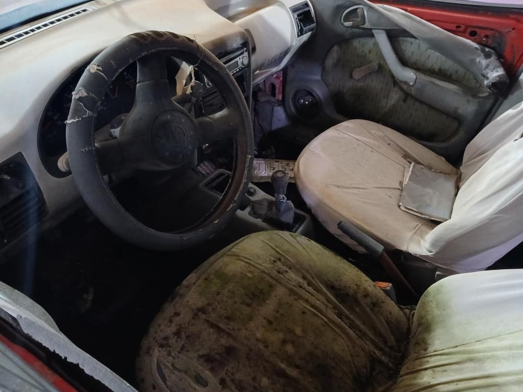 Volkswagen GOL 16V 1999 — foto 4
