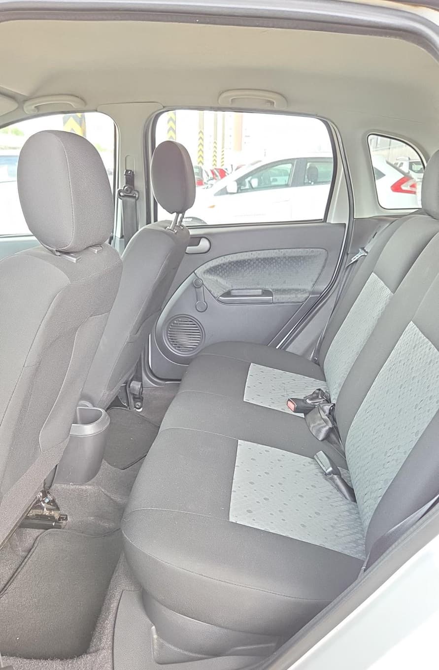 Ford Fiesta Flex de 2014 — foto 5