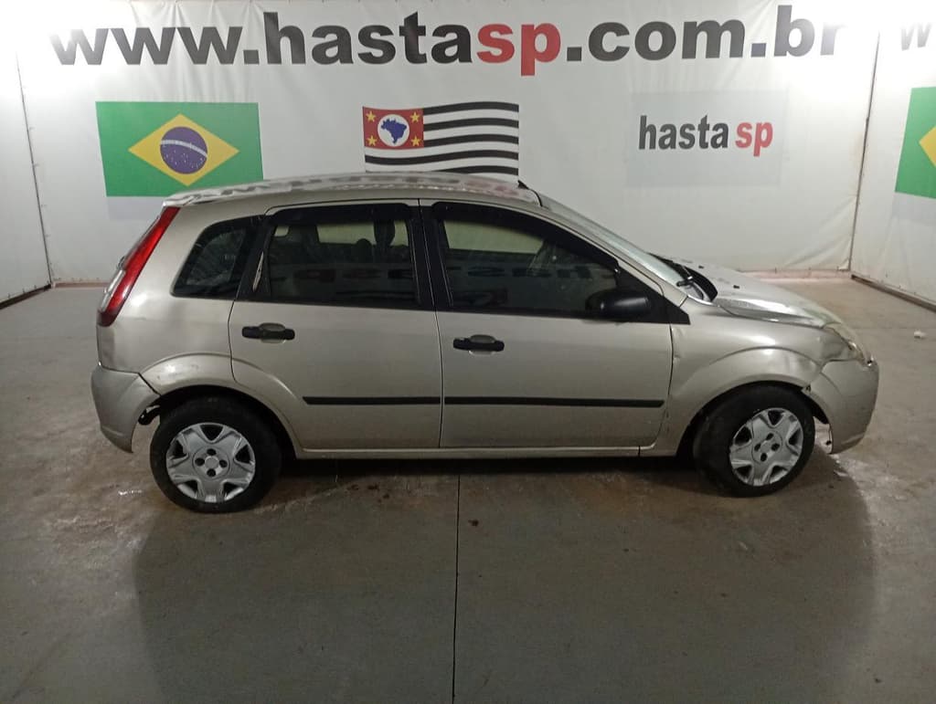 Ford Fiesta Flex 2008 — foto 3