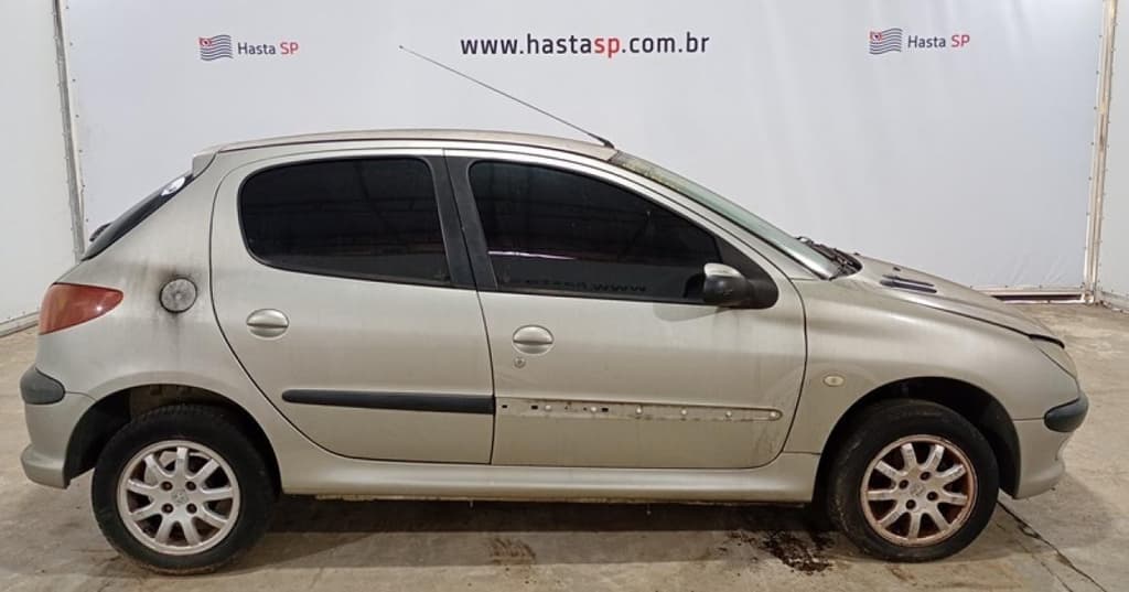 Peugeot 206 14 Holiday 2006 — foto 6