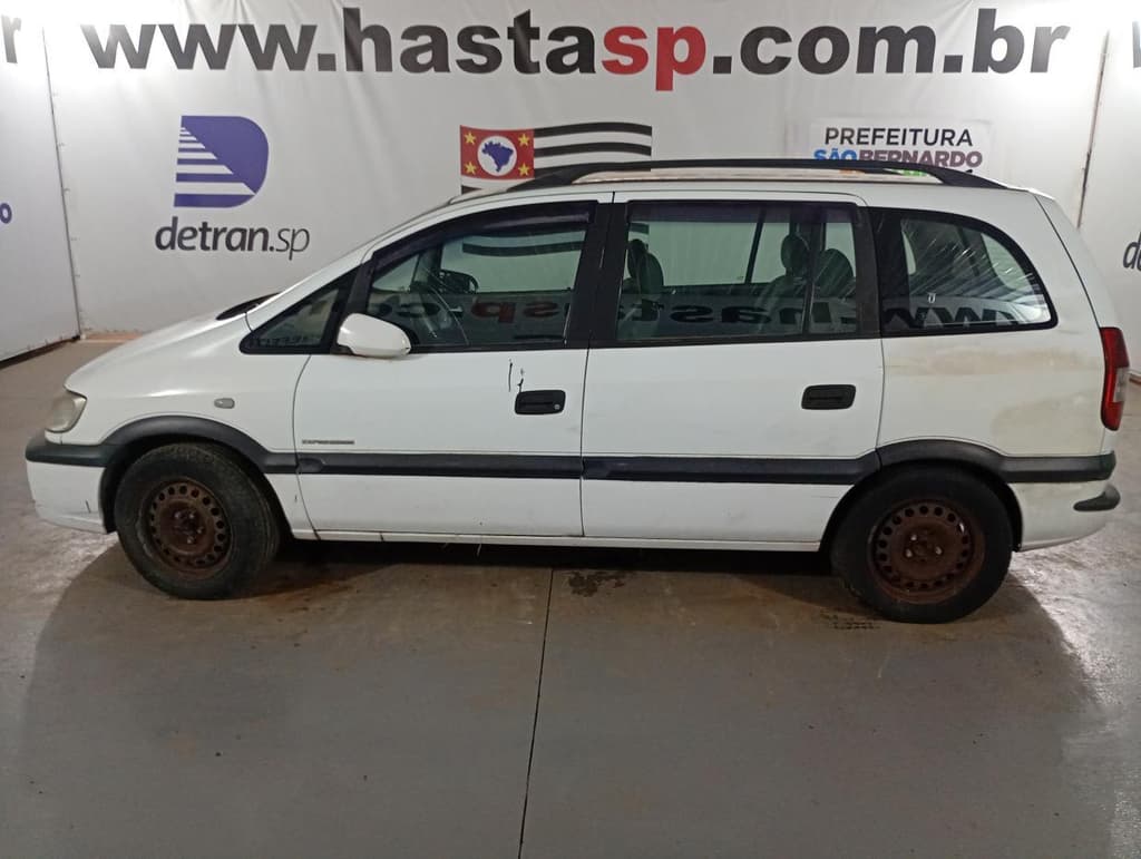 Chevrolet Zafira Expression 2009 — foto 2