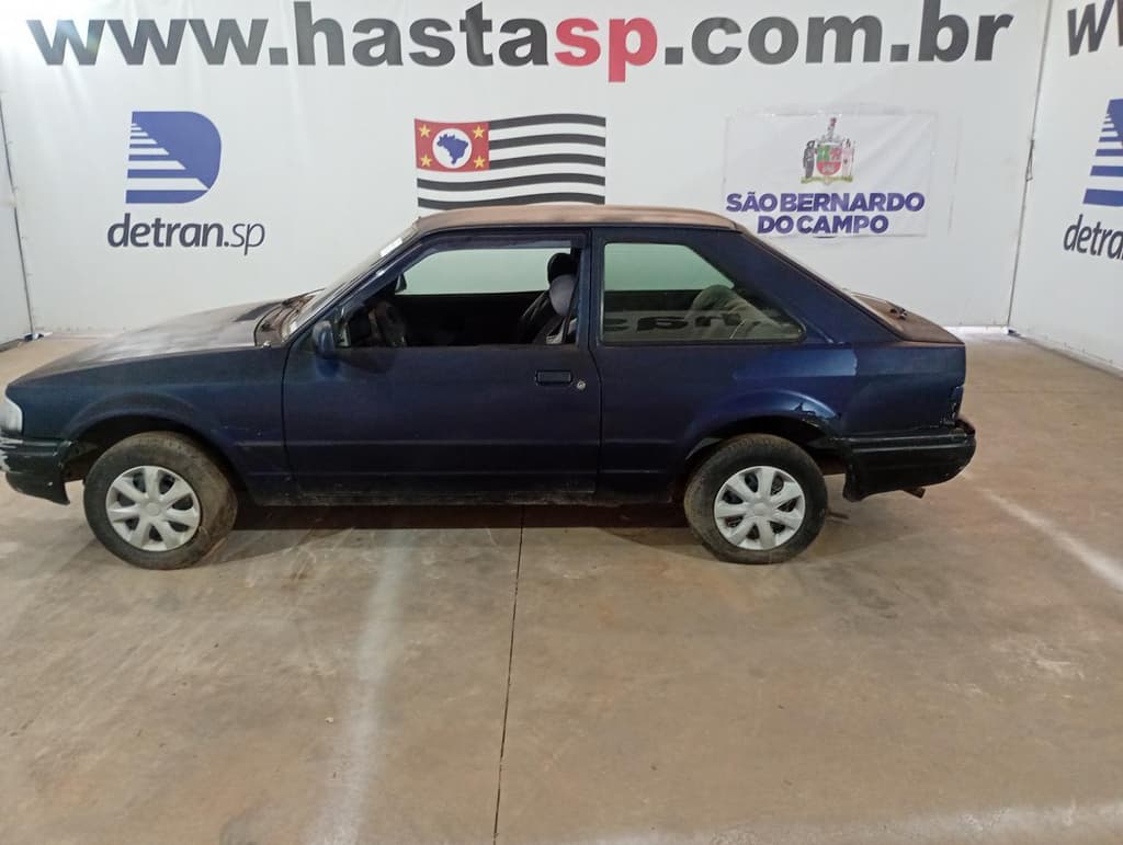 Ford Escort 1.0 Hobby 1996 — foto 2