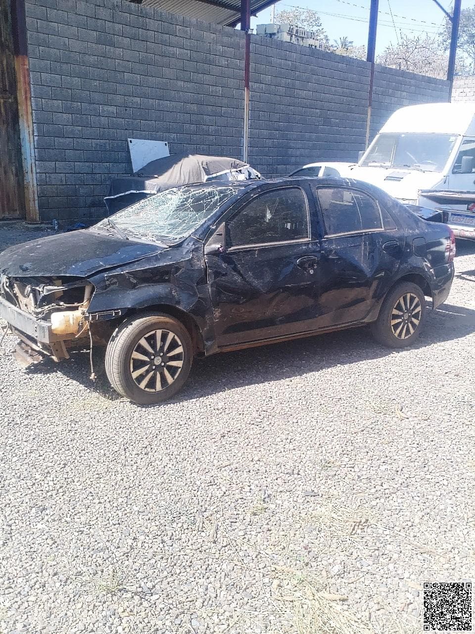 Toyota Etios 2015 — foto 3