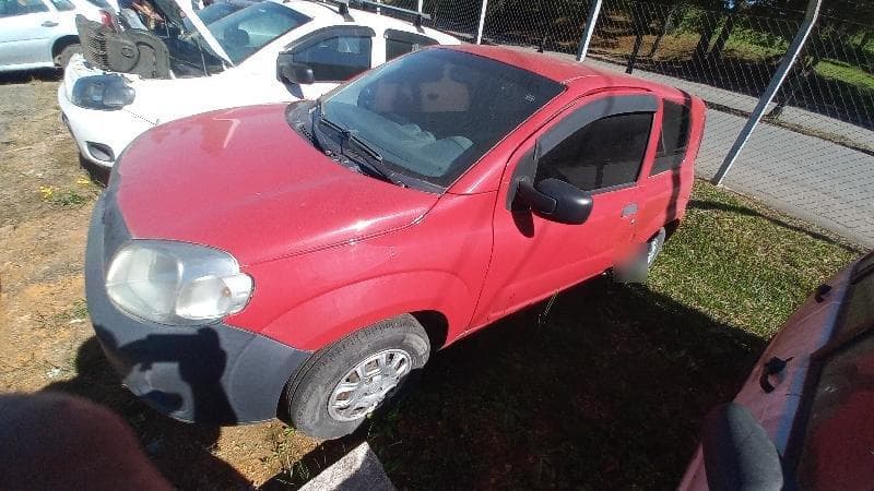 Fiat UNO Vivace 1.0 2013 — foto 1