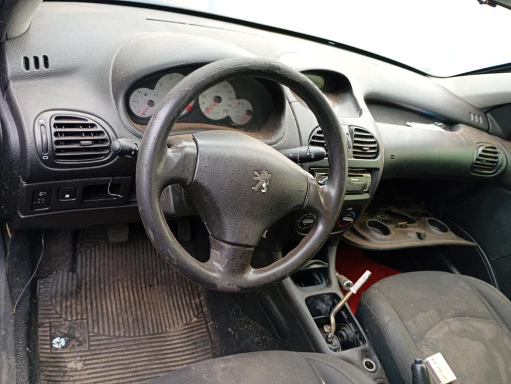 Peugeot 206 16 Allure FX 2008 — foto 6