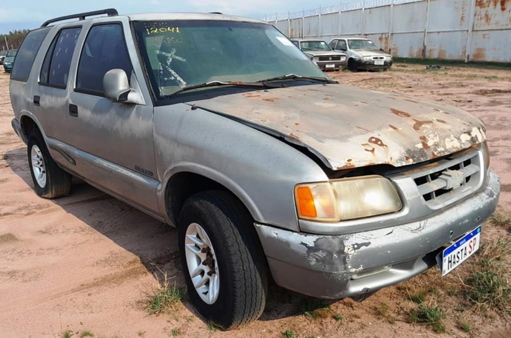 Chevrolet Blazer 1997 — foto 2
