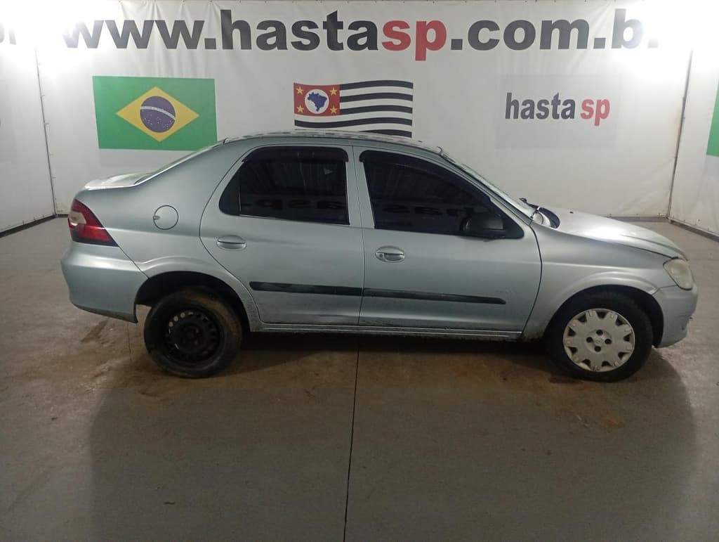 Chevrolet Prisma Maxx 2010 — foto 1