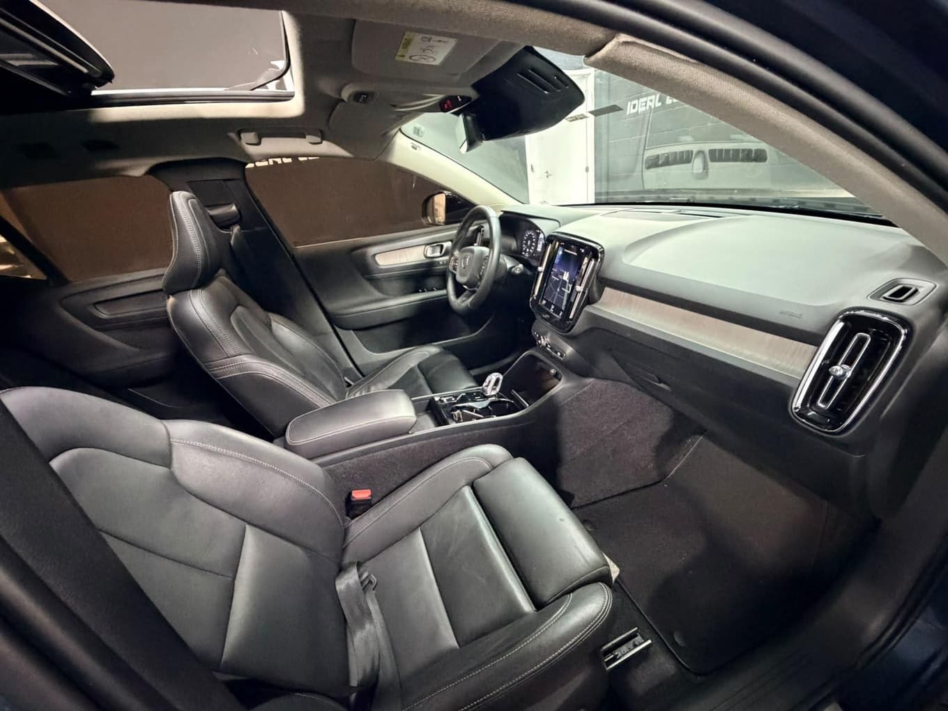 Volvo Xc40 2021 — foto 11