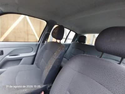 Renault Clio 2011 — foto 2